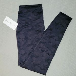Danskin compression leggings